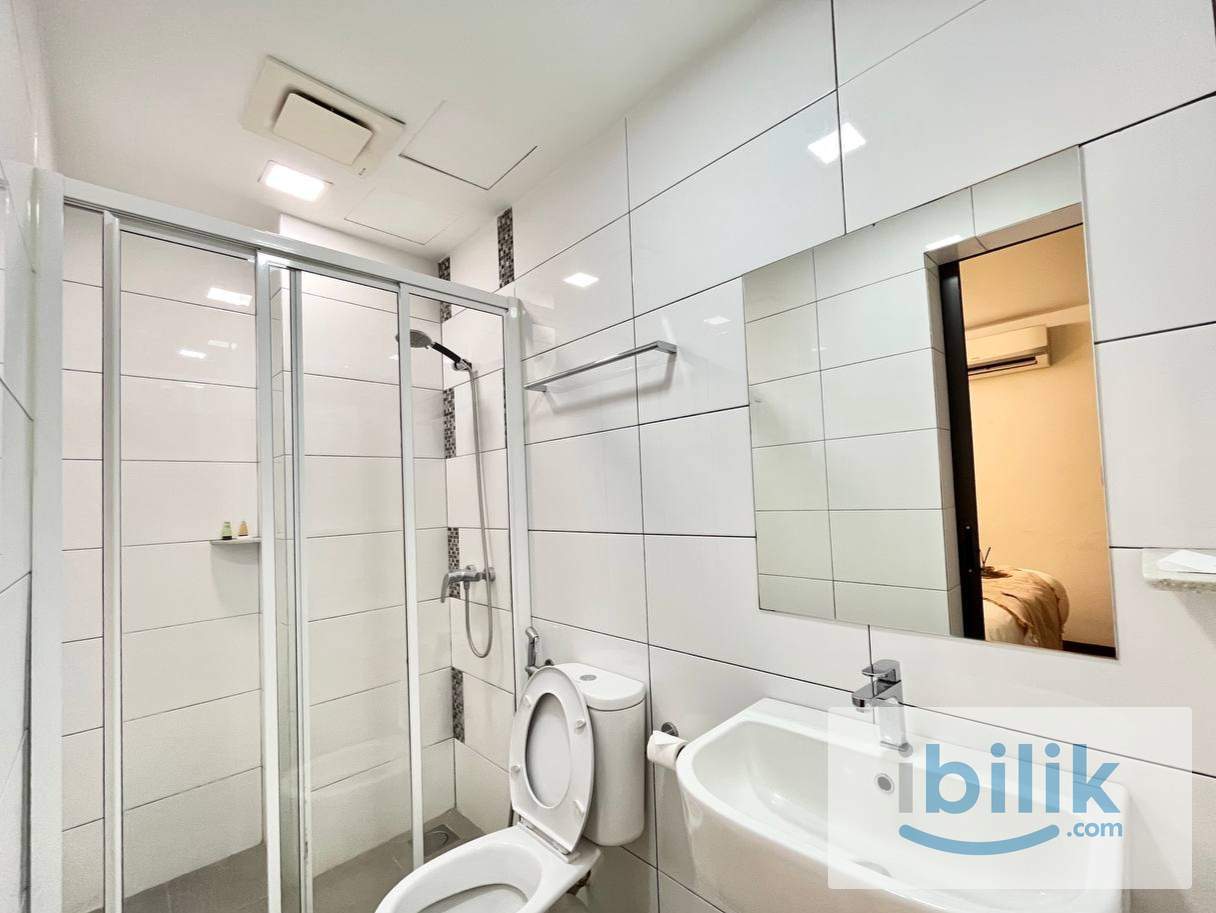 🚨Zero Deposit Room with Private Toilet 📌Sungai Besi KL 📍Near by LRT | TRX | MyTown | Sunway Velocity Mall 🔥 - Image 4