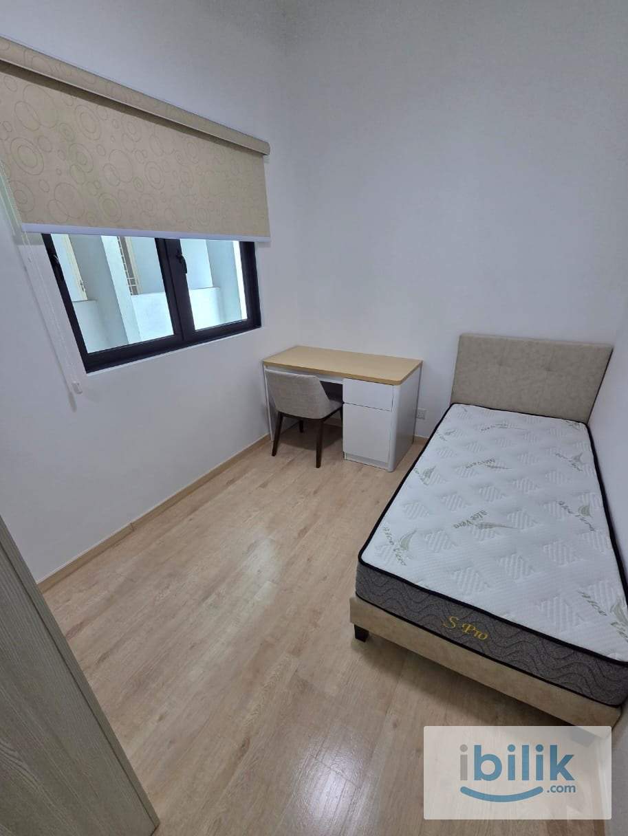 (Medium Room) Fully, Female Unit, Bi-weekly Cleaning, Parkhill Residence @ Bukit Jalil - Image 2