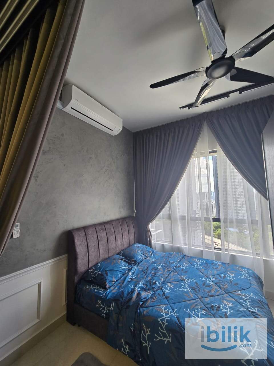 [Middle Room], Fully/F - [AC, Electricity, WiFi, Water INCLUDED in rental], Female Unit, Available NOWW - Image 1