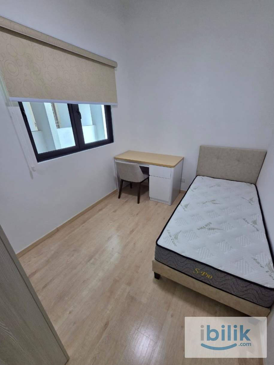(Medium Room) Fully, Female Unit, Bi-weekly Cleaning, Parkhill Residence @ Bukit Jalil - Image 6