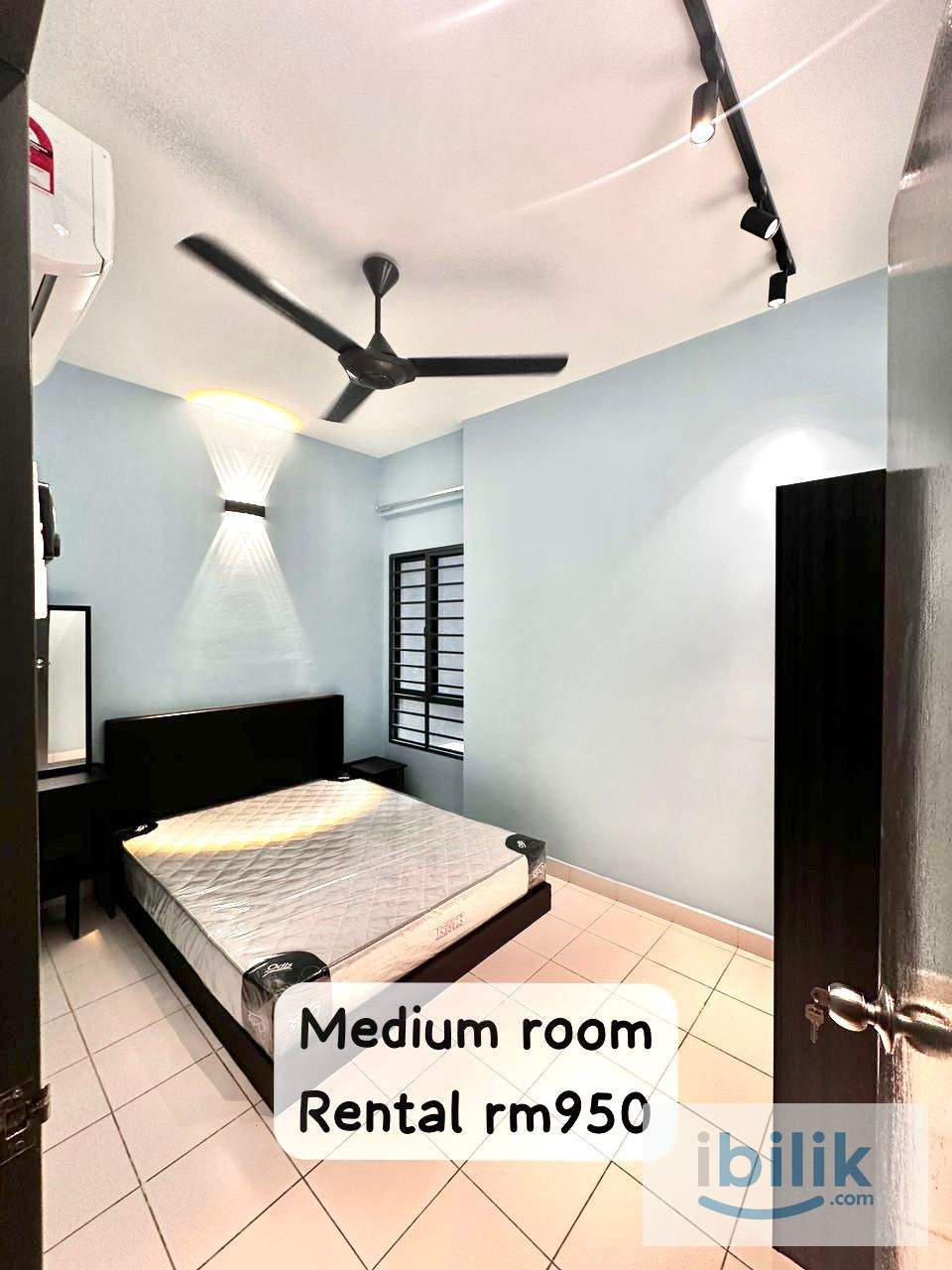 (Medium Room) SetiaWalk - Fully/F, WiFi, 5min LRT, Brand New Unit, Puchong - Image 1