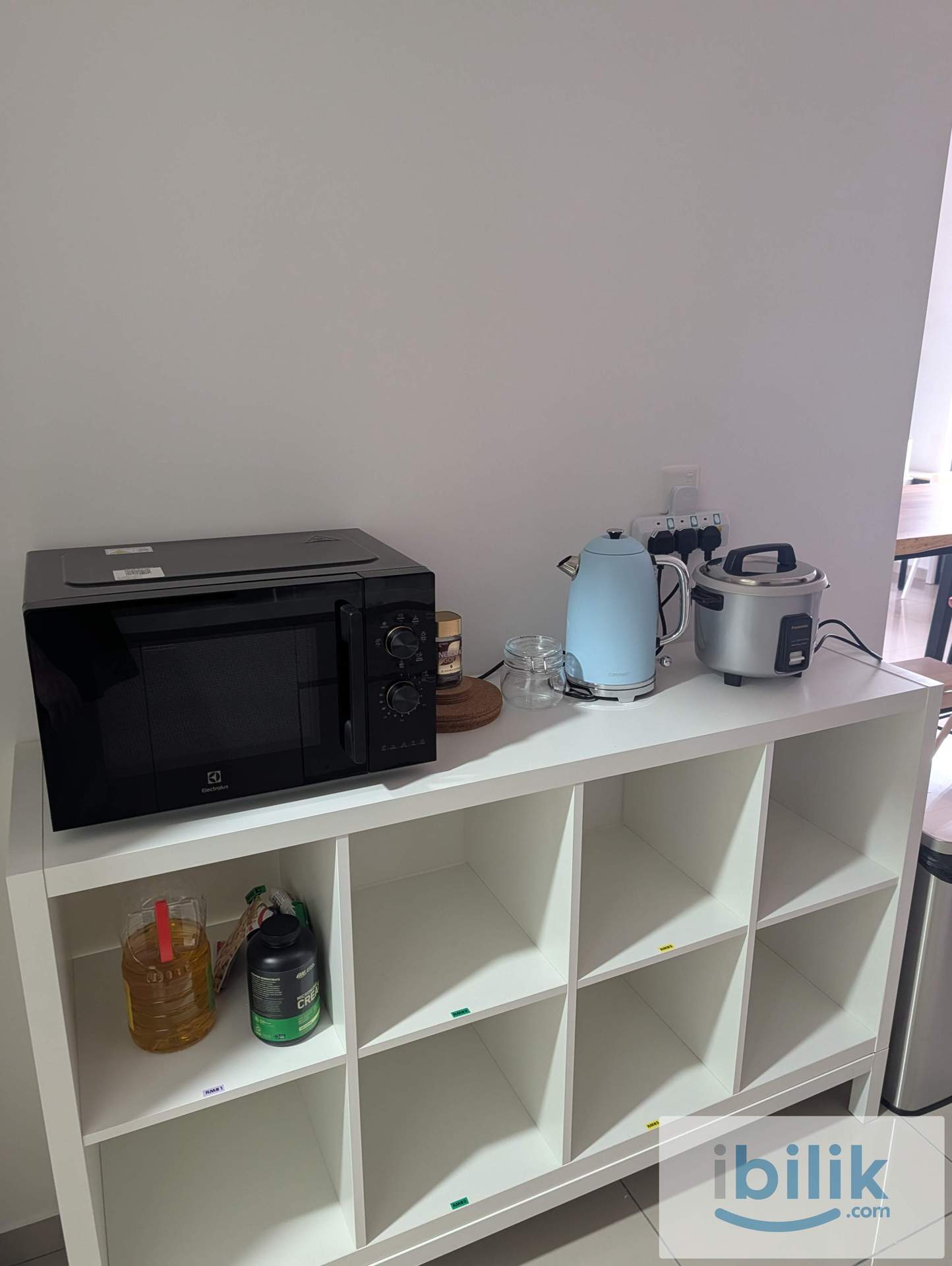 High rise, fully furnished - Image 3
