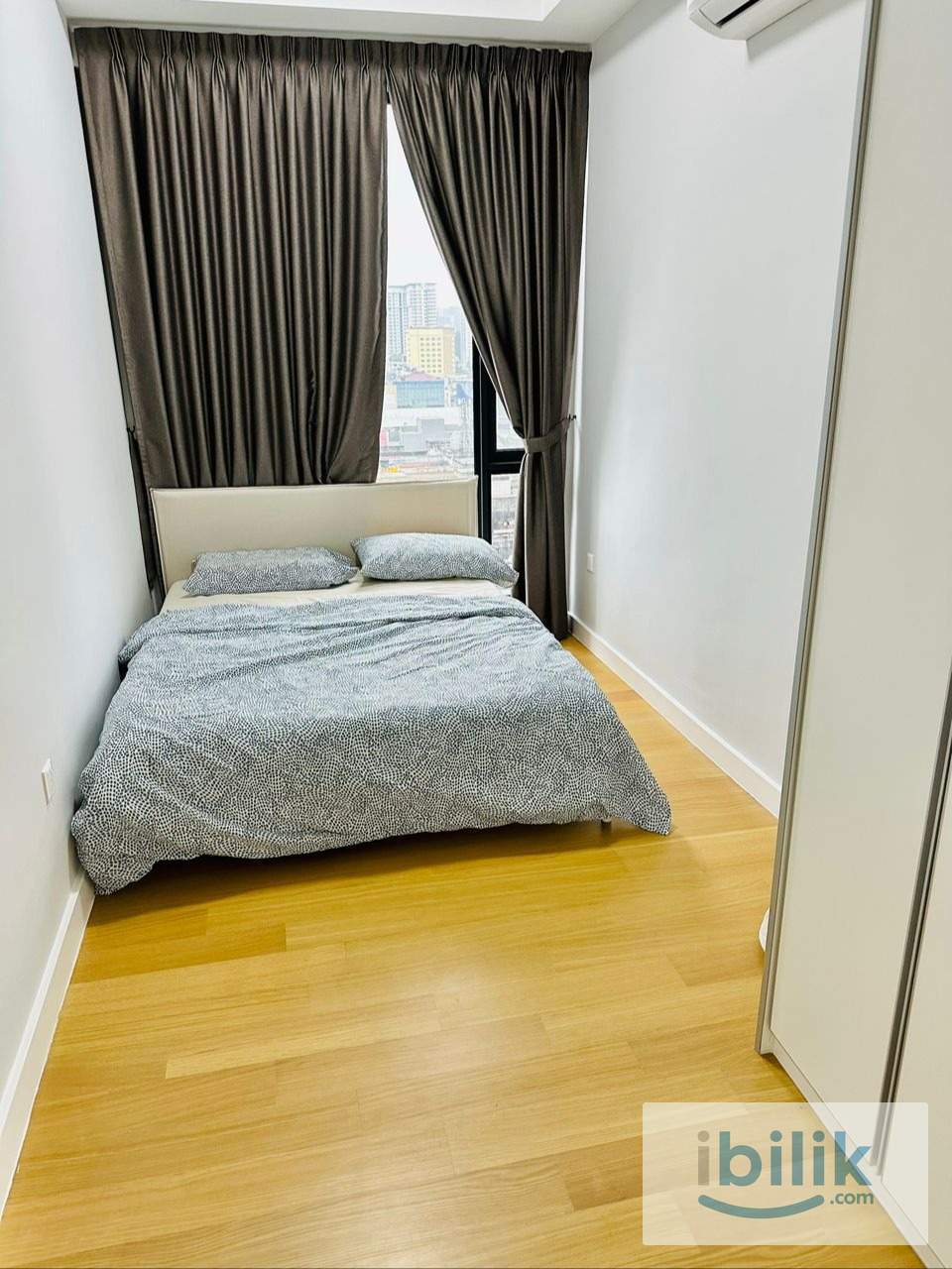 Fully Furnished 2-Bedroom Unit @ KL Sentral Suites - Image 2