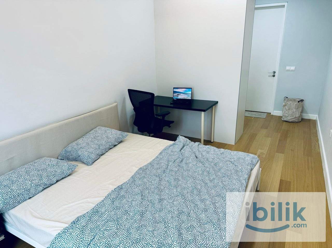 Fully Furnished 2-Bedroom Unit @ KL Sentral Suites - Image 4
