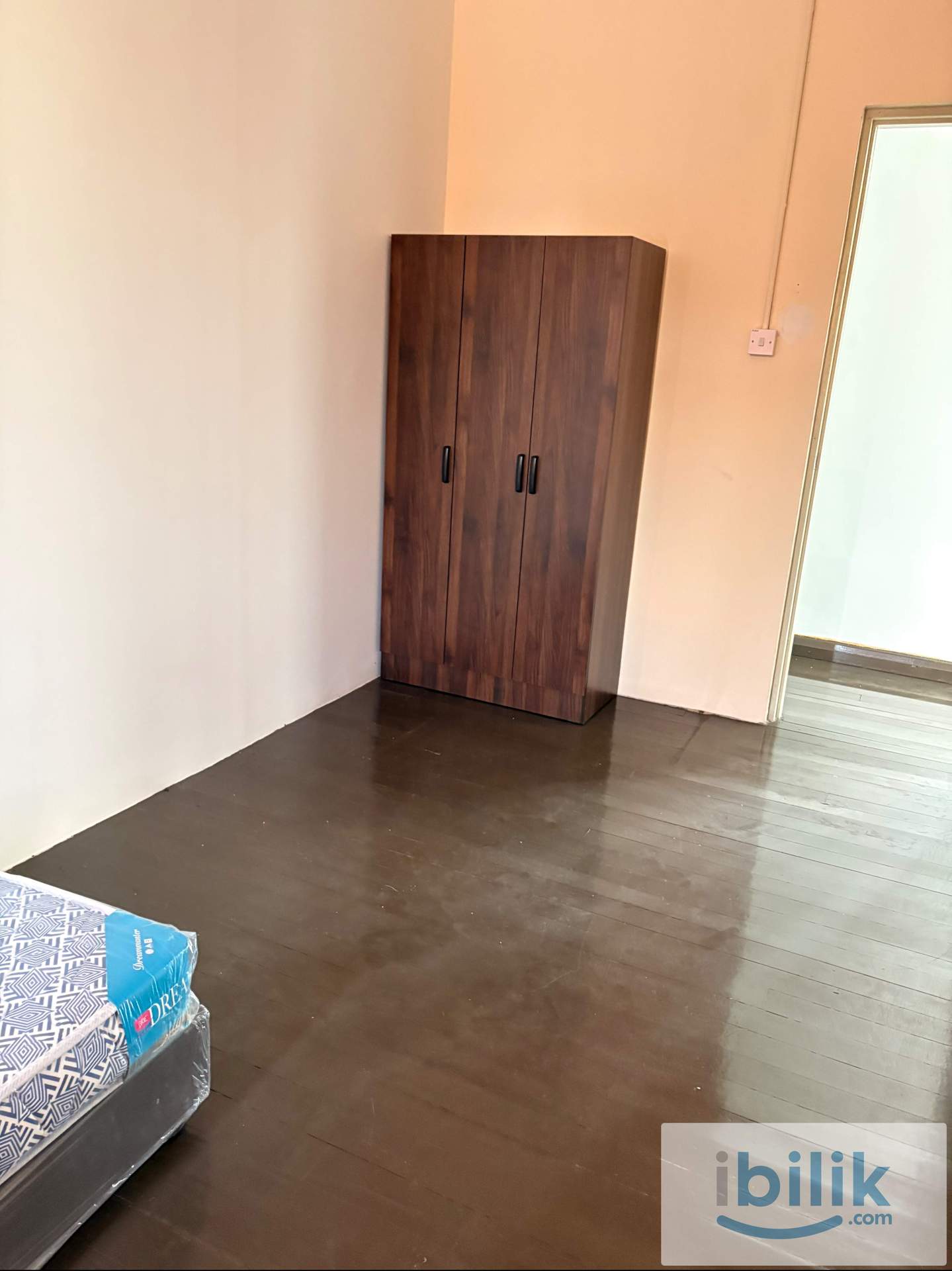 Rooms for Rent near GH & Forda  - Image 2