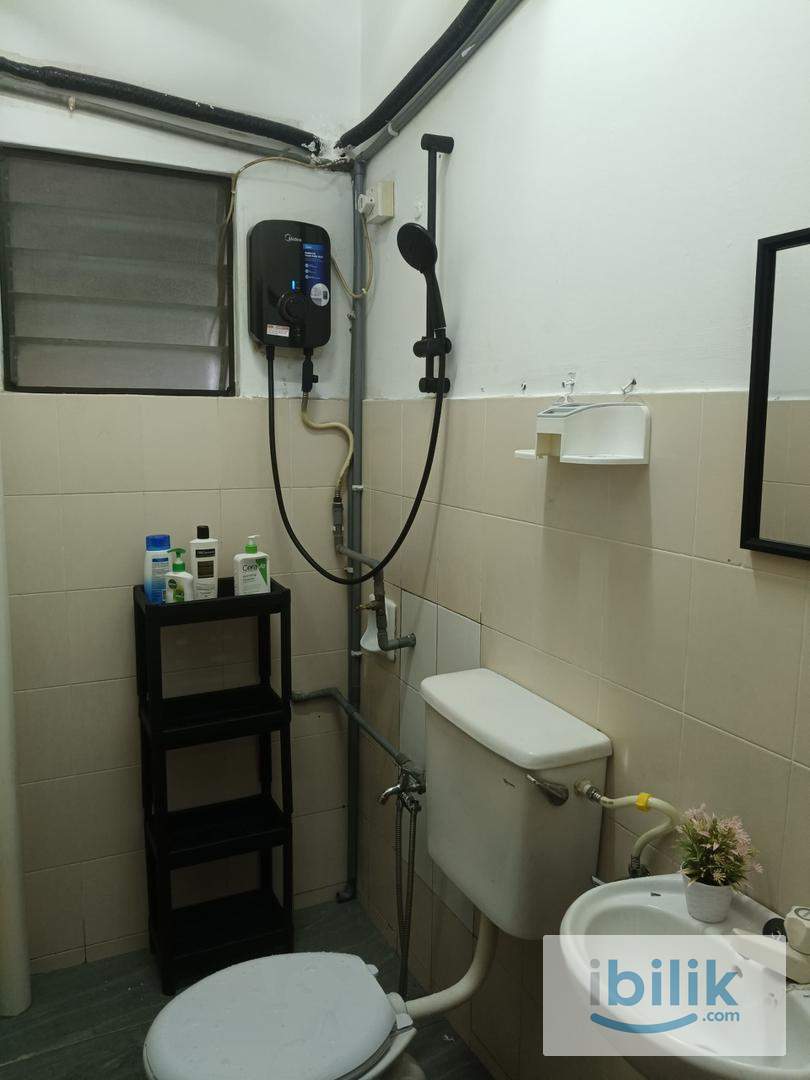 DELUXE SINGLE MASTER ROOM  - Image 5