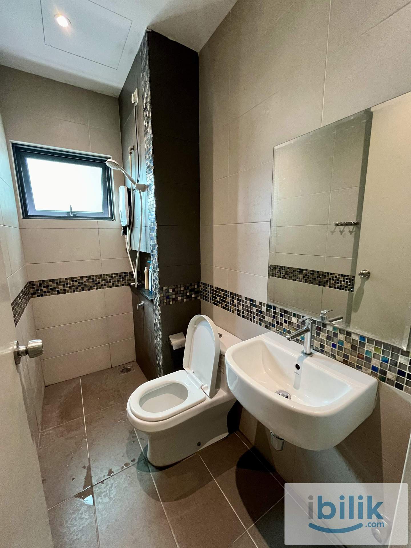 The Vyne Room with Balcony Sg Besi 10min to MidValley - Image 3