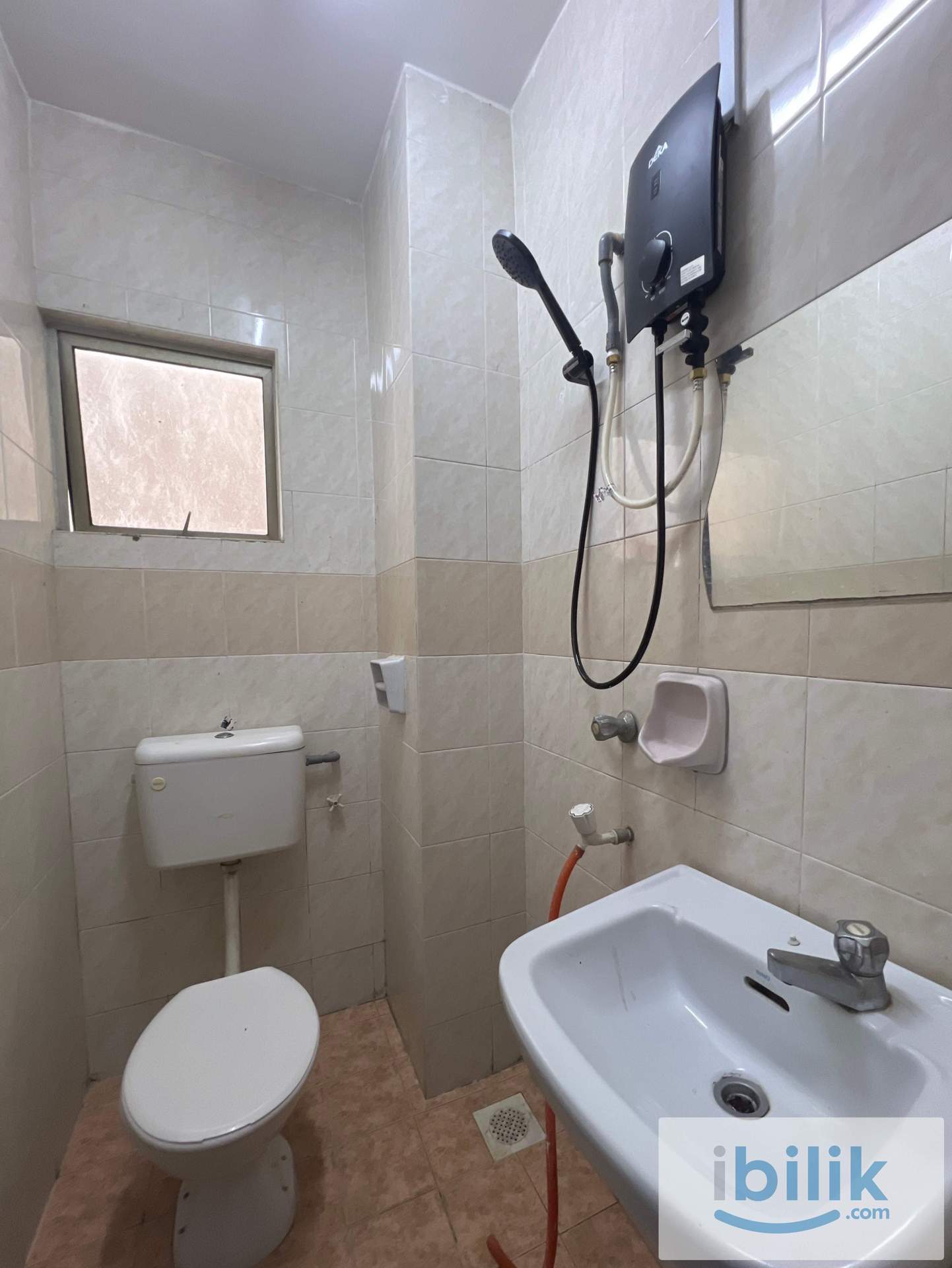 Kuala Lumpur @ Damansara - Rooms For Rent! - Image 1
