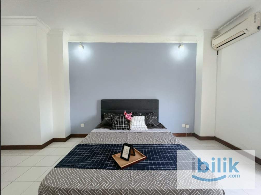 Newly renovated Fully furnished MASTER Room Male unit in Vista Komanwel Condominium , Bukit Jalil - Image 3