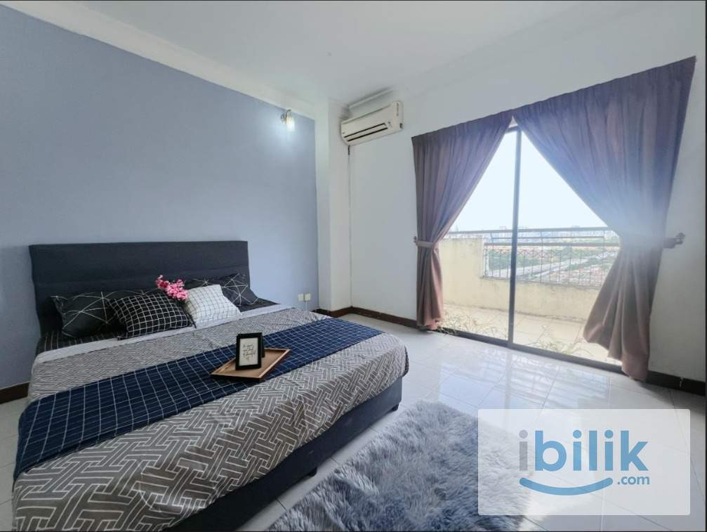 Newly renovated Fully furnished MASTER Room Male unit in Vista Komanwel Condominium , Bukit Jalil - Image 5