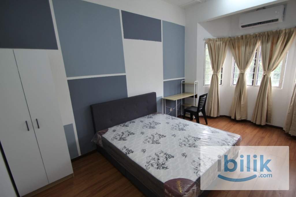 Master Room With Private Toilet @ Puchong Prima Near LRT Puchong Prima - Image 1