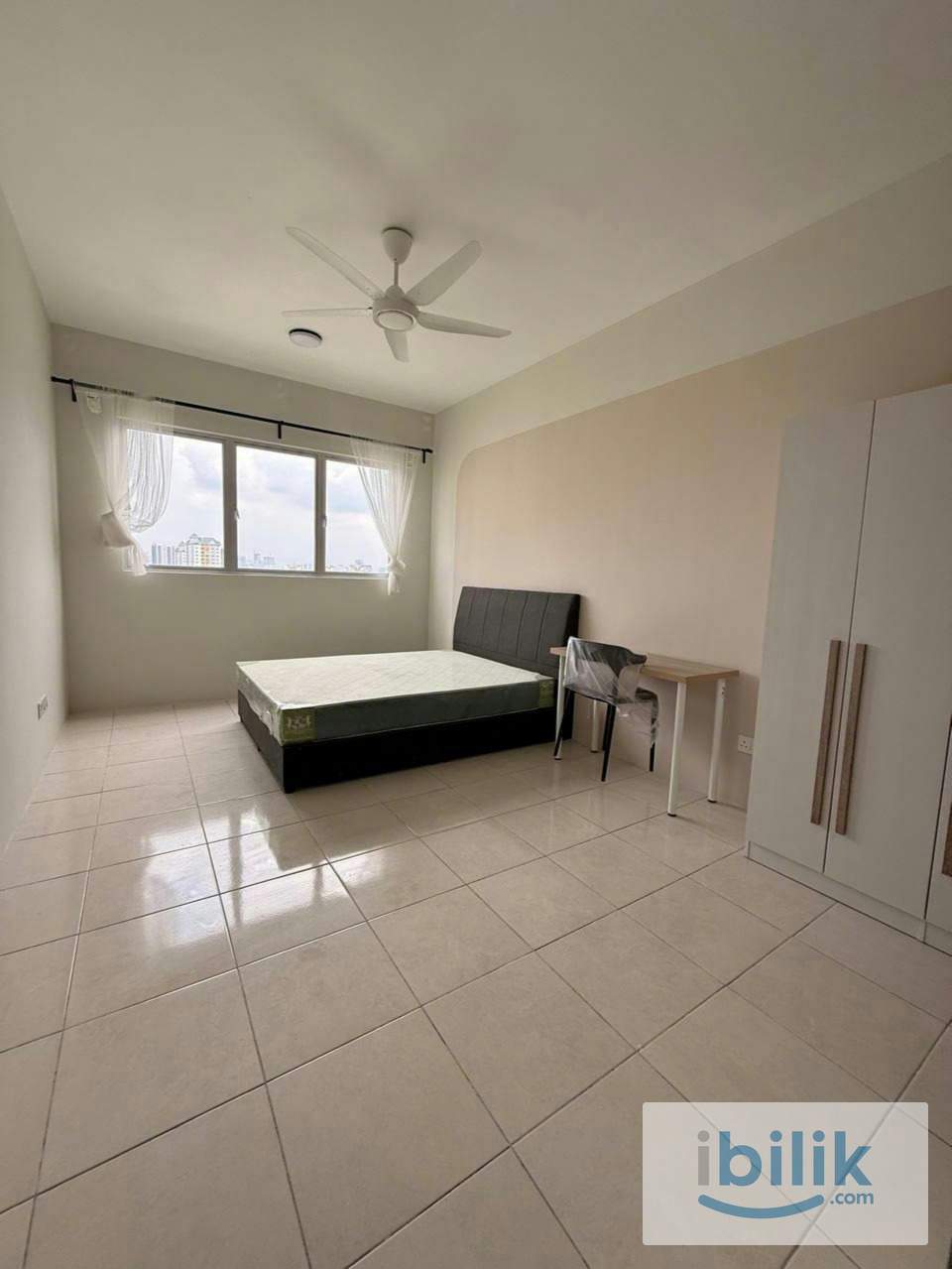  Cozy Room For Rent @ Platinum OUG - Master room - Image 1