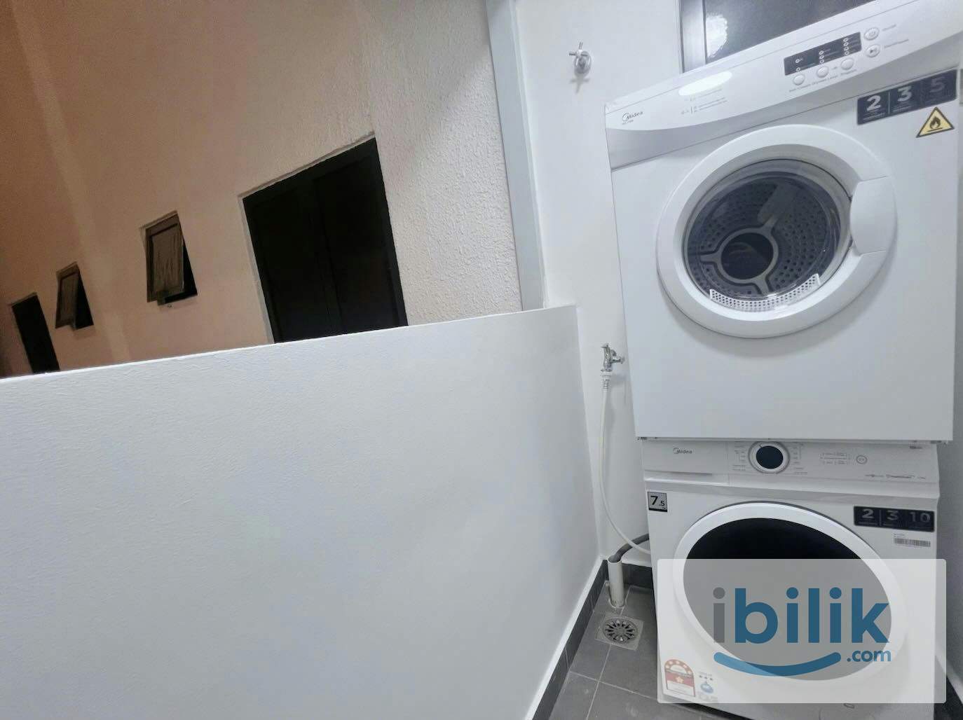 Medium room @ M Luna, Kepong - Image 4