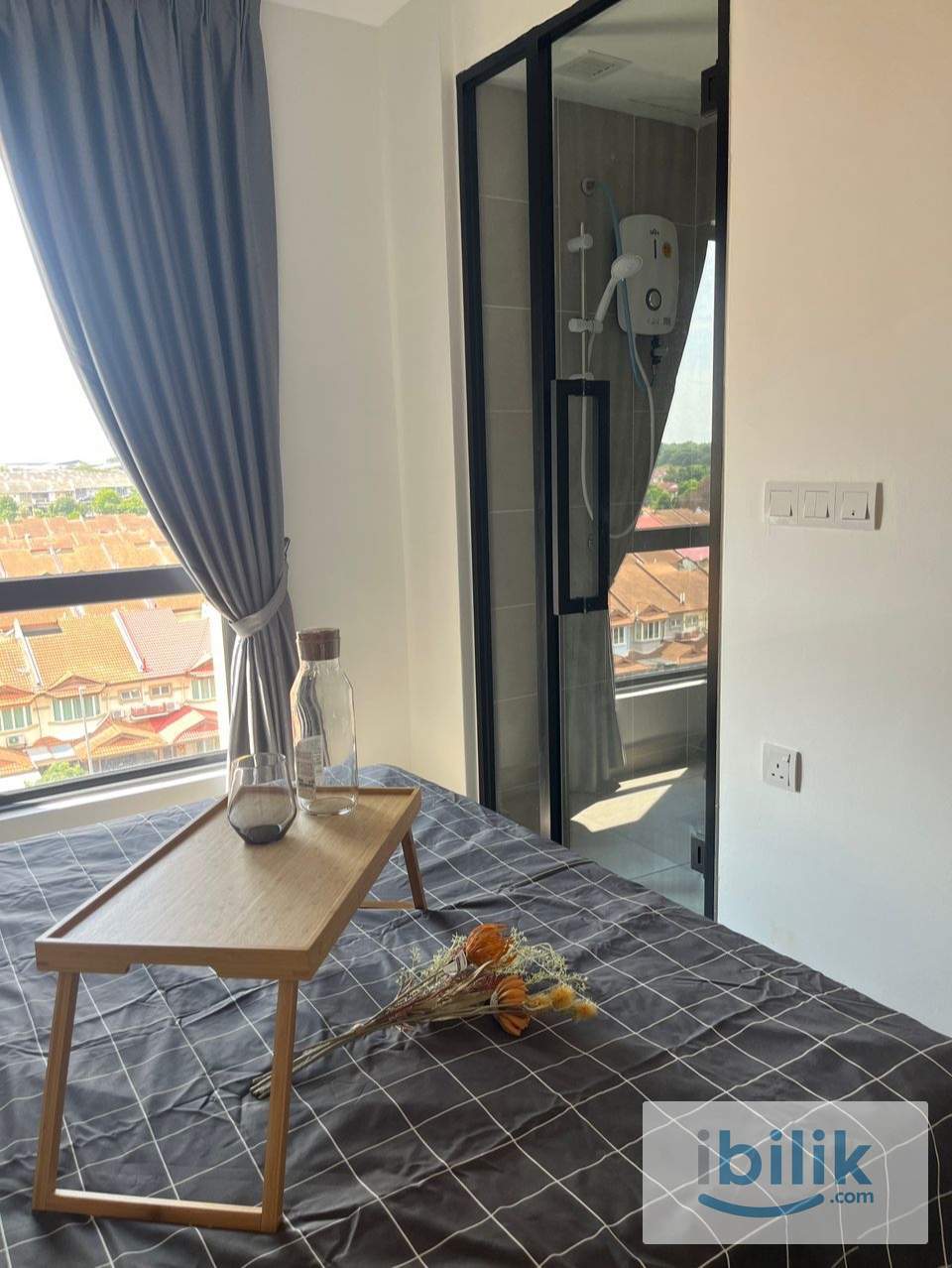 Medium room - Image 2