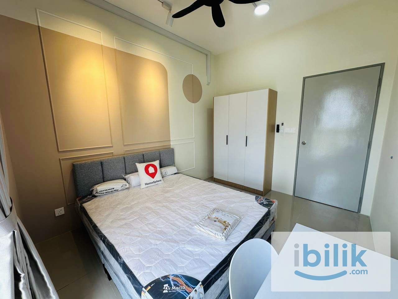 Middle room - Image 2