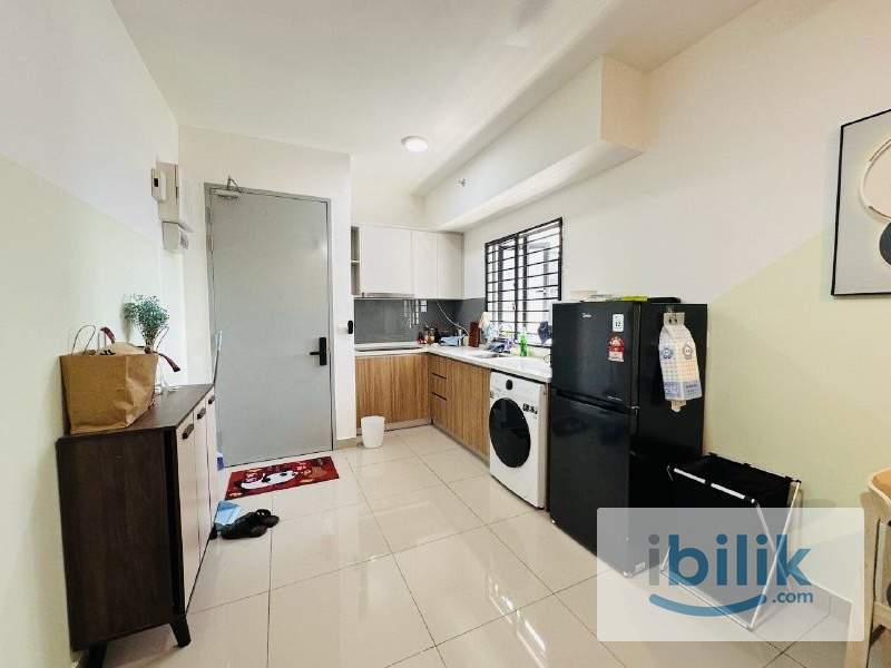 RM8××  for a bright & cozy Middle room in Kepong - Image 6