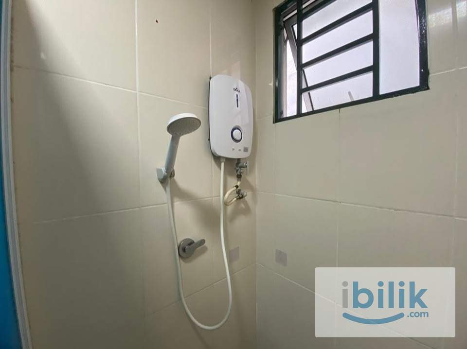 Master Room Available Now Direct Owner Free Wifi Fully Furnisher 1 Month Deposits - Image 7