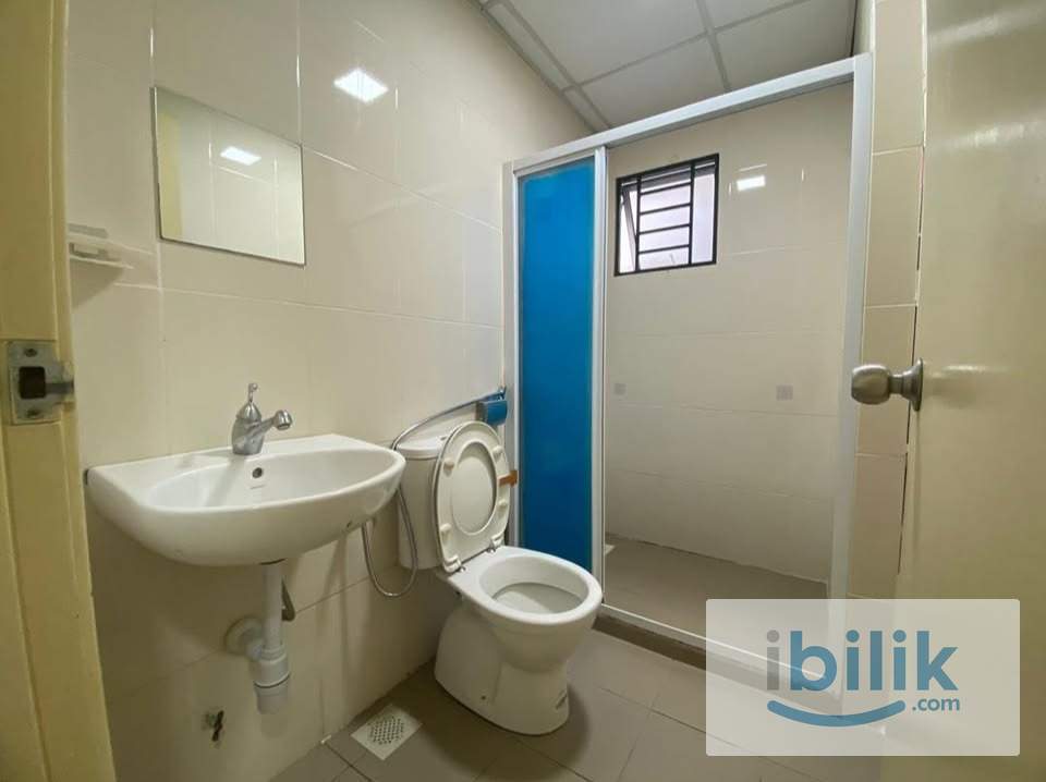 Cozy Medium Room Fully Furnisher Free Wifi @ OUG Parklane Direct Owner - Image 6