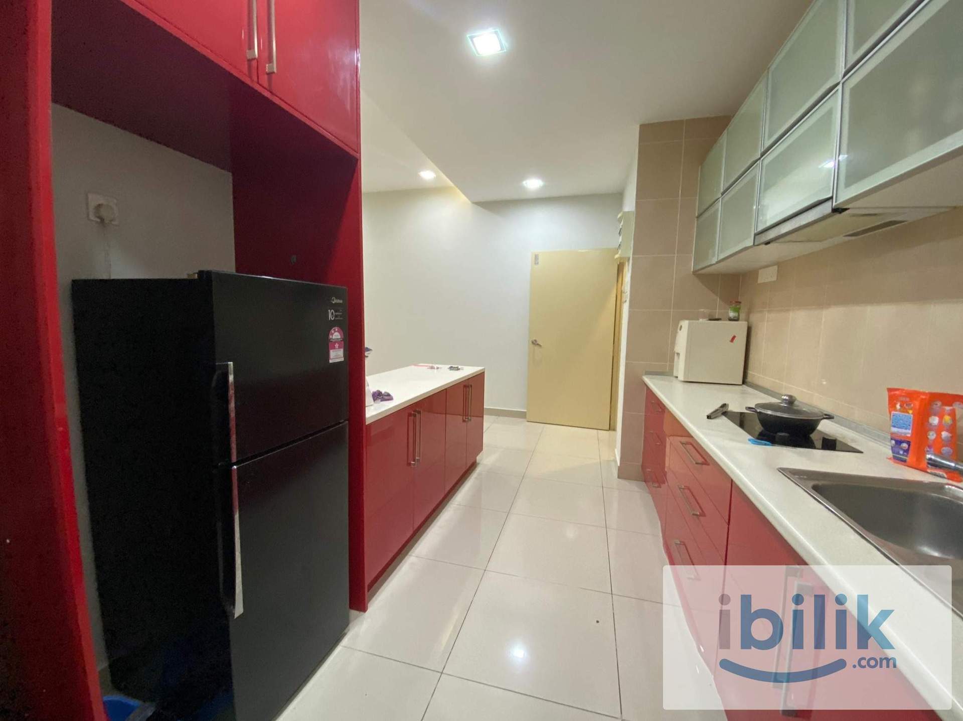 Master Room Available @ OUG Parklane Free Wifi Fully Furnisher 1 Month Deposits - Image 6
