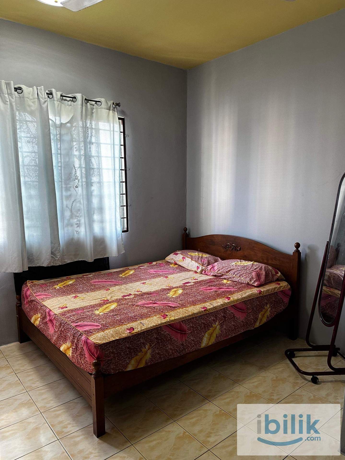 Middle room for 1 person only - Image 2