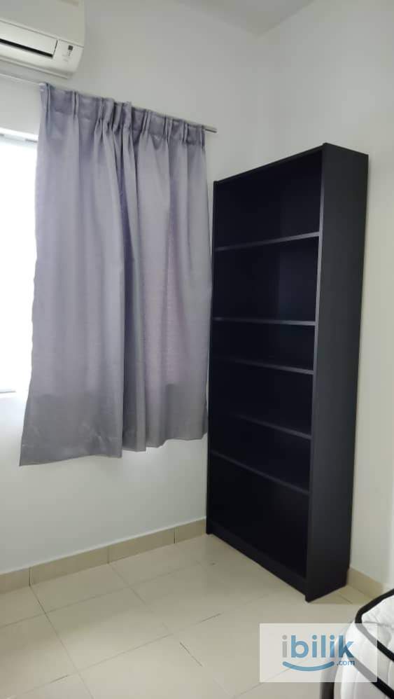 Single Medium Room For Rent - Image 1