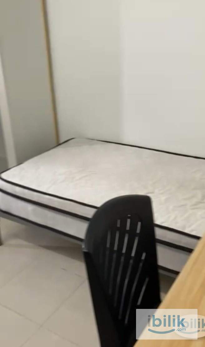 Single Medium Room For Rent - Image 4