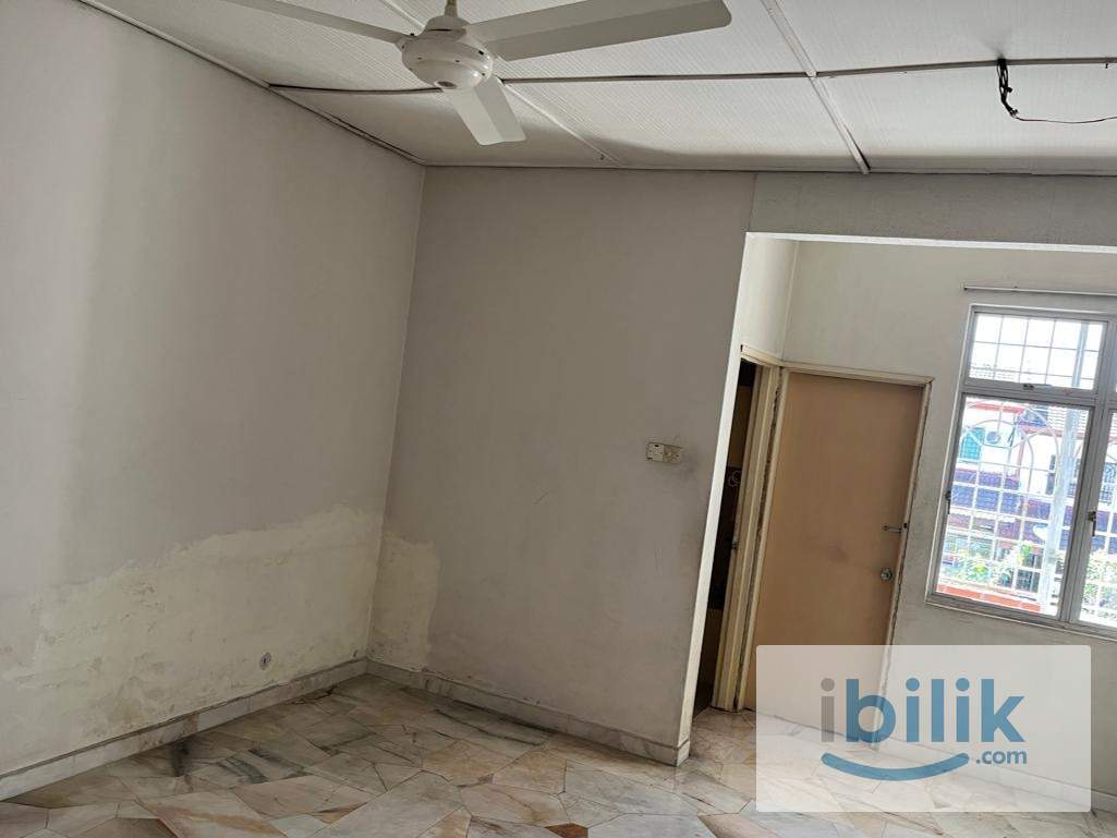 3 bedrooms for rent (all with attached bathroom) - Image 3