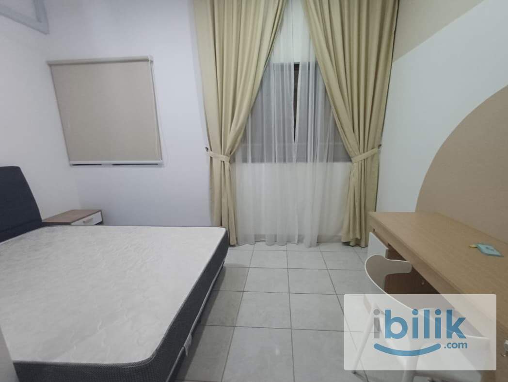  Medium Room for Rent | Youth City, Persiaran Pusat Bandar, Putra Nilai, 71800 Nilai, Negeri Sembilan - Image 1