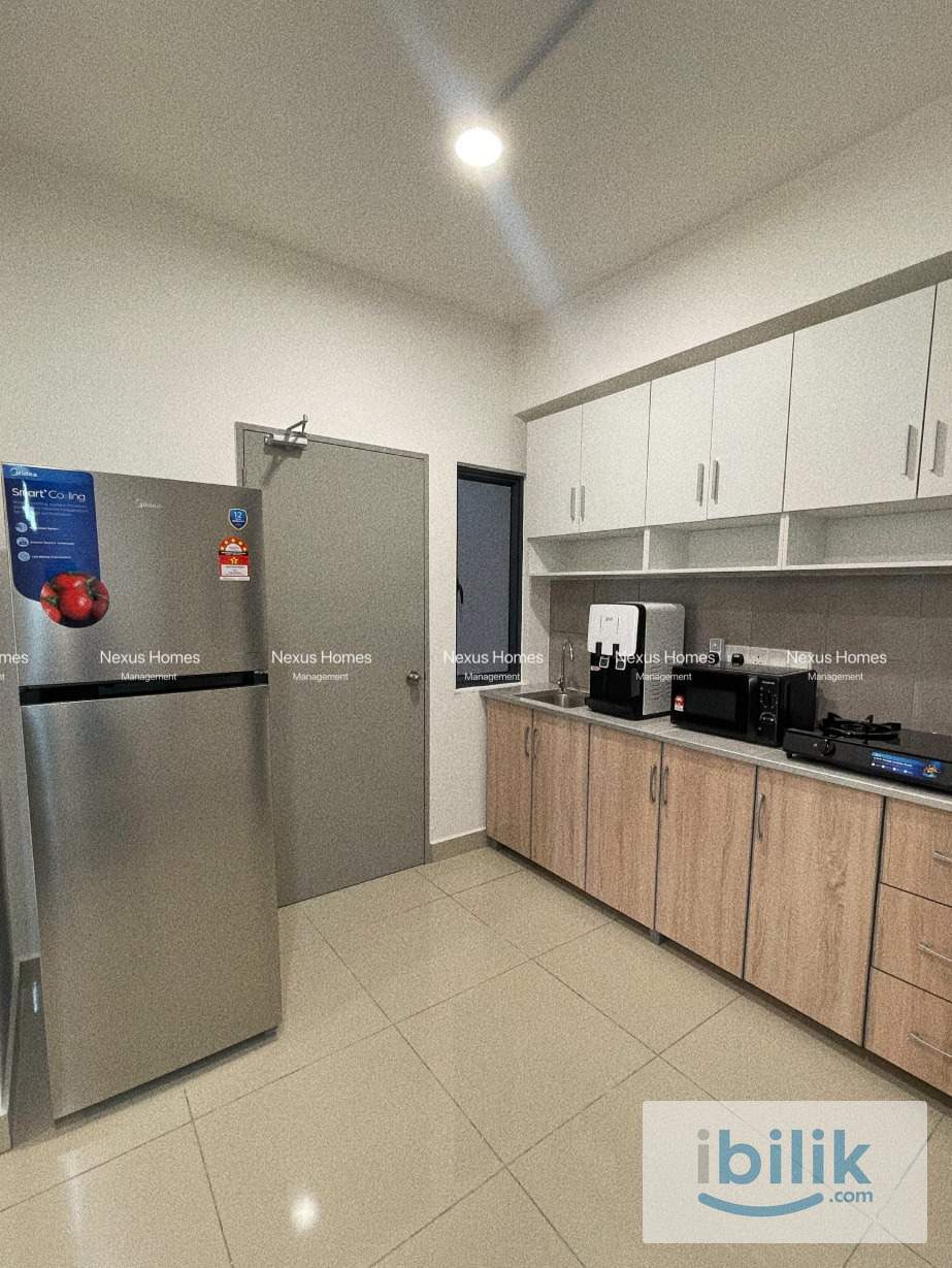 📍 M Vertica KL City Residence Medium Room RM9️⃣0️⃣0️⃣ 🌆 (Mix Unit) - Image 4