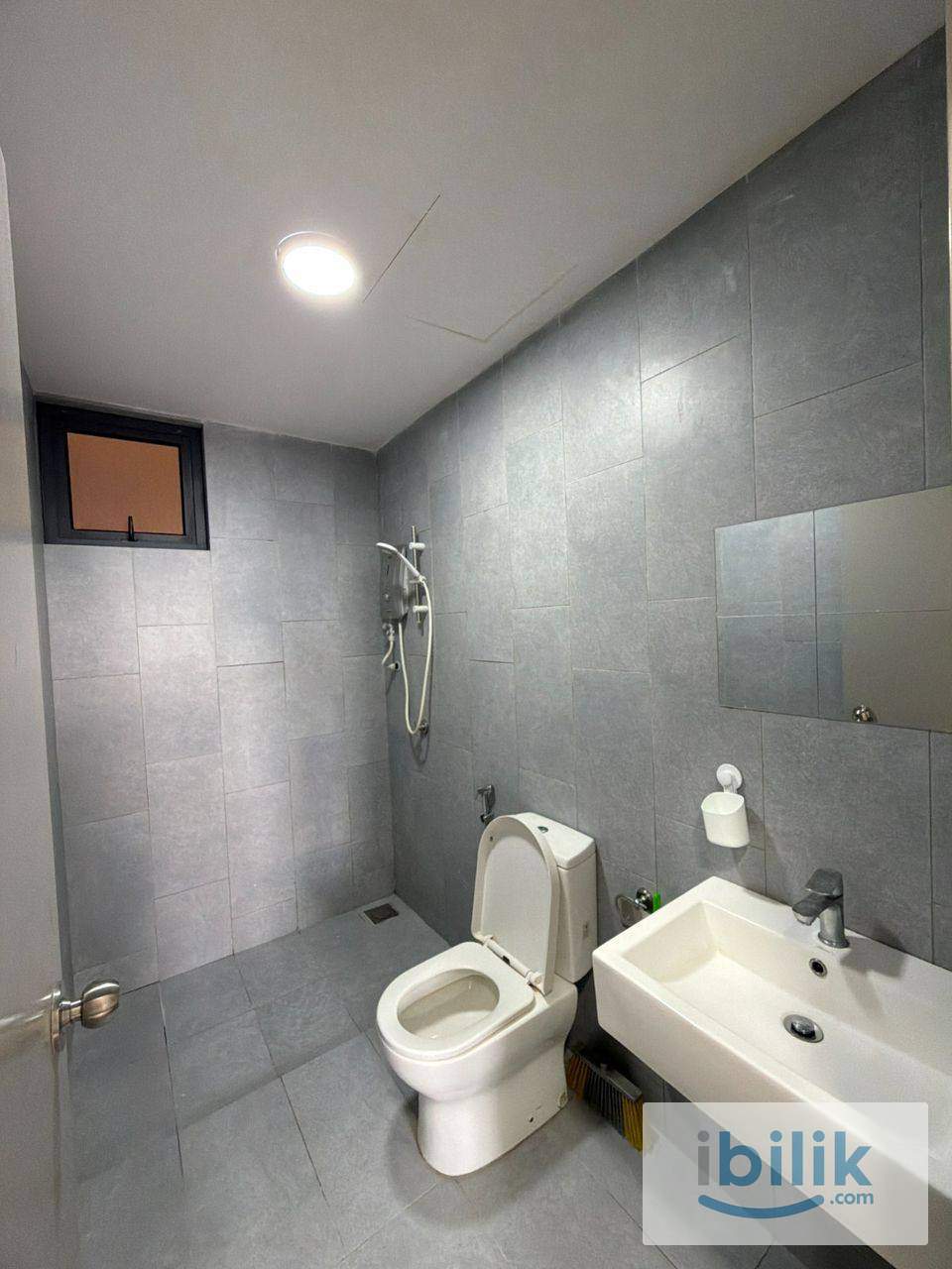 M Vertica KL City Residence Room for Rent | Near Maluri MRT & Sunway Velocity - Image 4