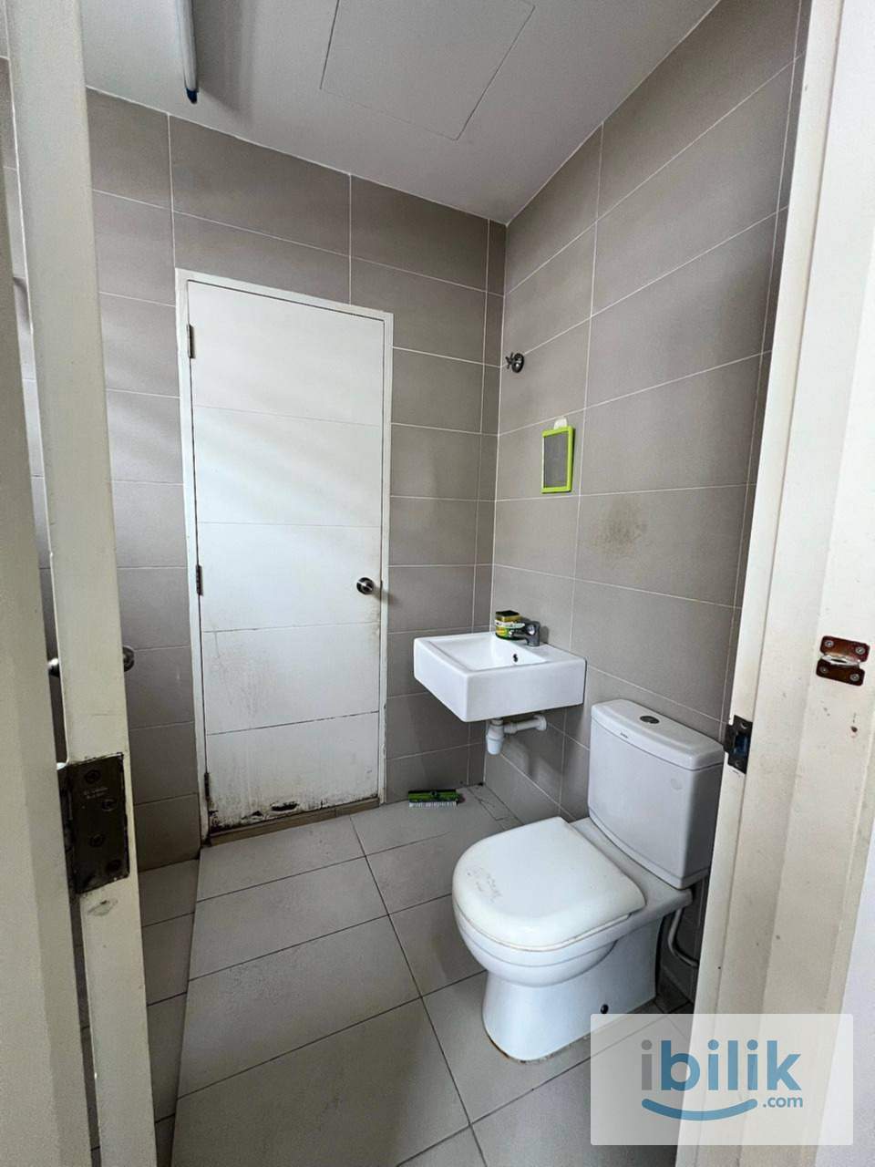 BILIK SEWA SENDAYAN, SEREMBAN | SURIAMAN 3 | NON-SHARING | LIMITED UNIT - Image 3