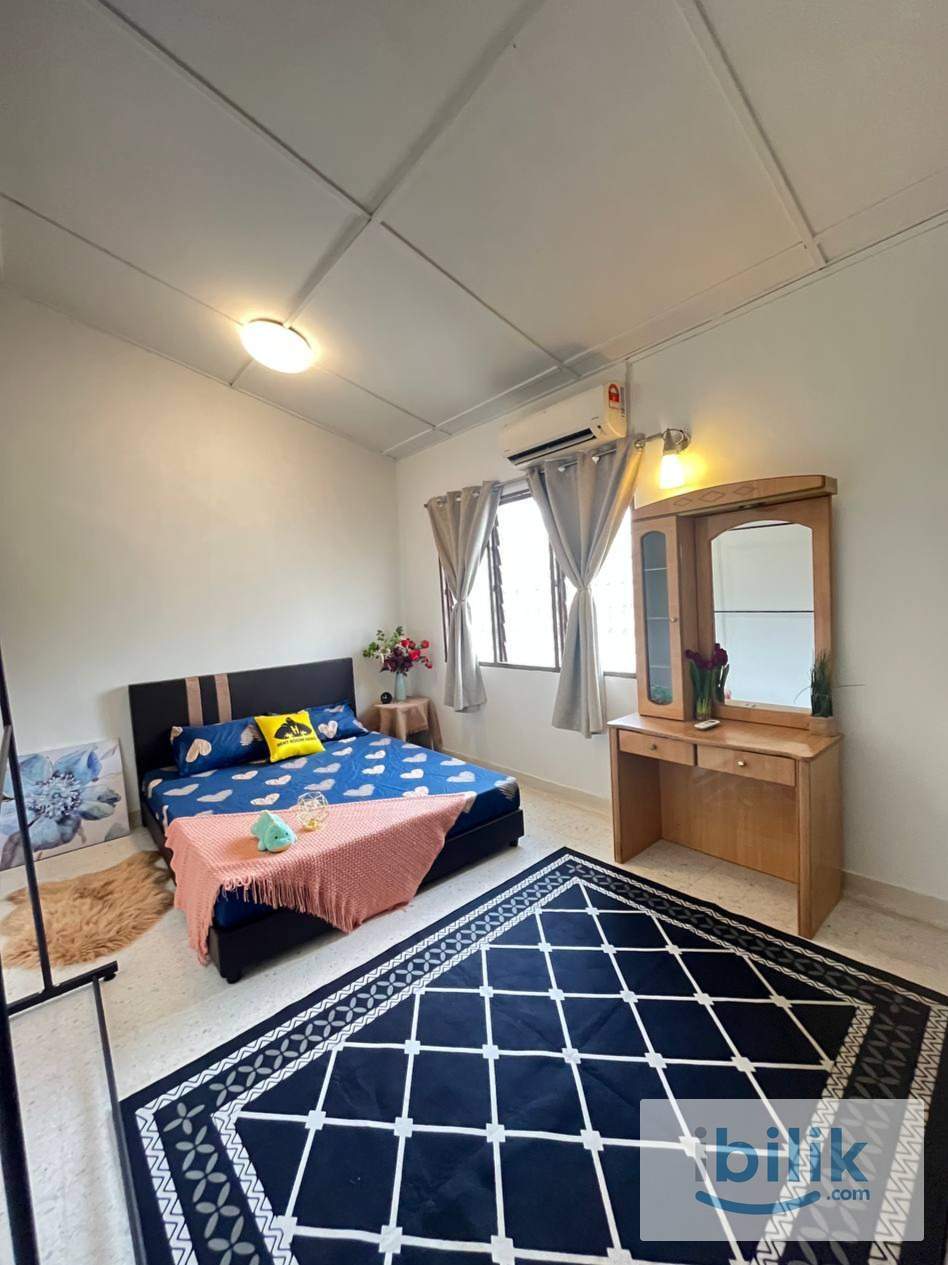 🏠 MASTER ROOM BESAR, TAMAN BUKIT KAJANG - BOLEH MASUK BERDUA🔥 - Image 1