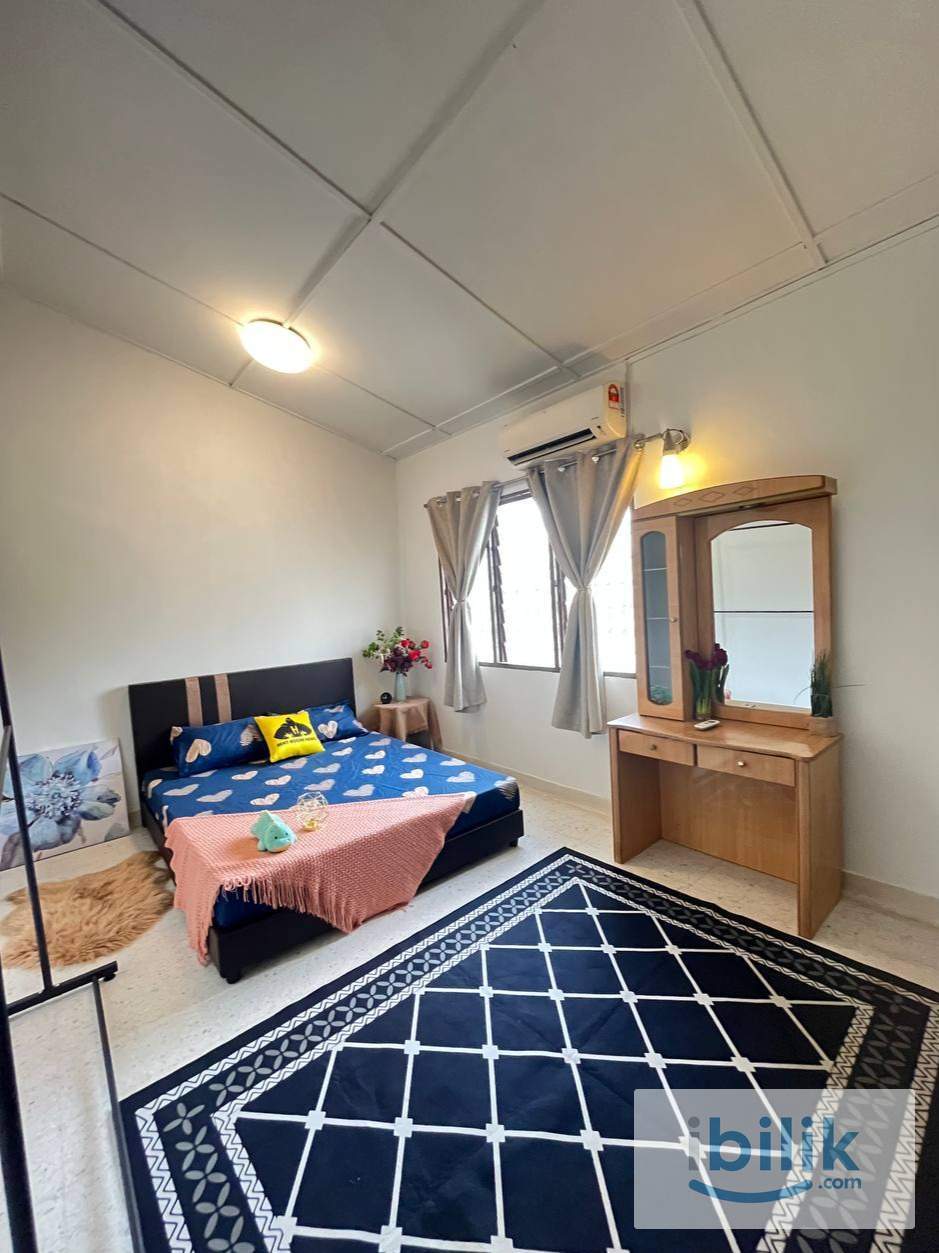 🏠 MASTER ROOM BESAR, TAMAN BUKIT KAJANG - BOLEH MASUK BERDUA🔥 - Image 1