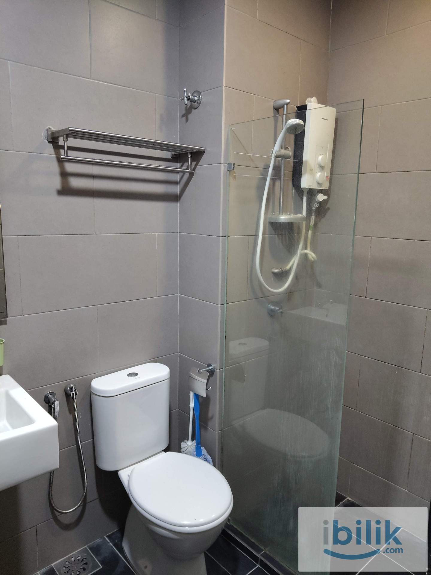🔥 IN FRONT MONORAIL | PRIVATE BATHROOM | 2 STOPS TO KL SENTRAL 🔥 - Image 4