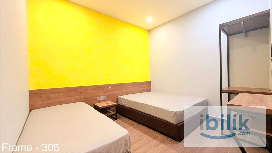 🔥 FRAME HOTEL | QUEEN + SINGLE BED | PRIVATE BATHROOM | 5 MIN LRT PUDU 🔥 - Image 1
