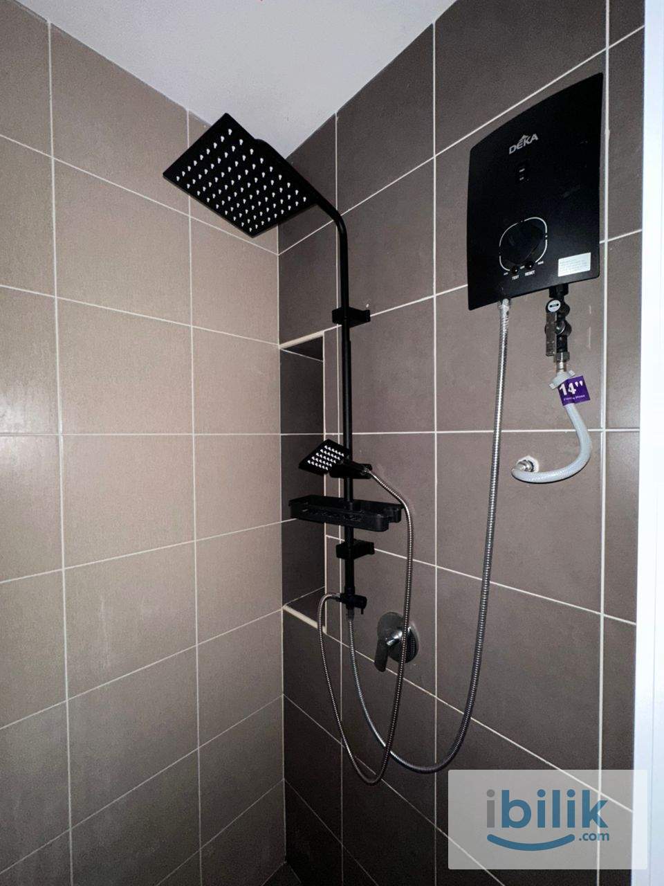 Middle Room for Rent Near Mid Valley & KL Eco City | Move In Ready - Image 4