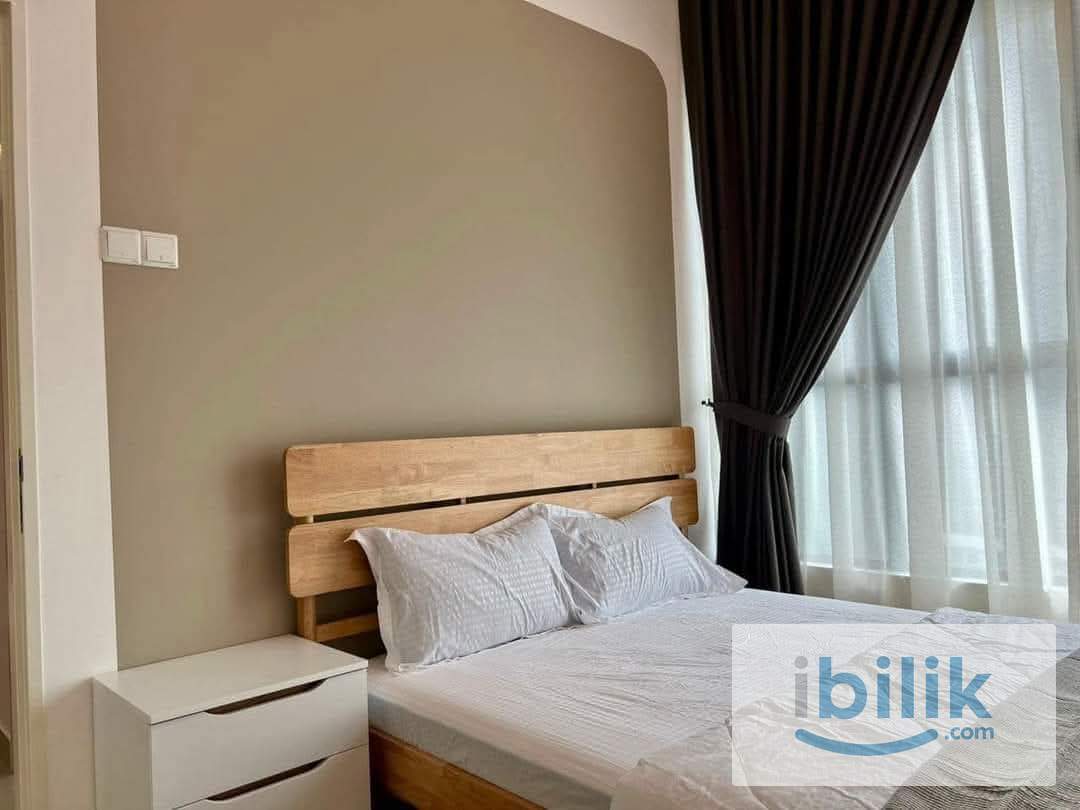 🏡 Spacious Master Room with Private Bathroom Near MRT Maluri 🚇 - Image 2