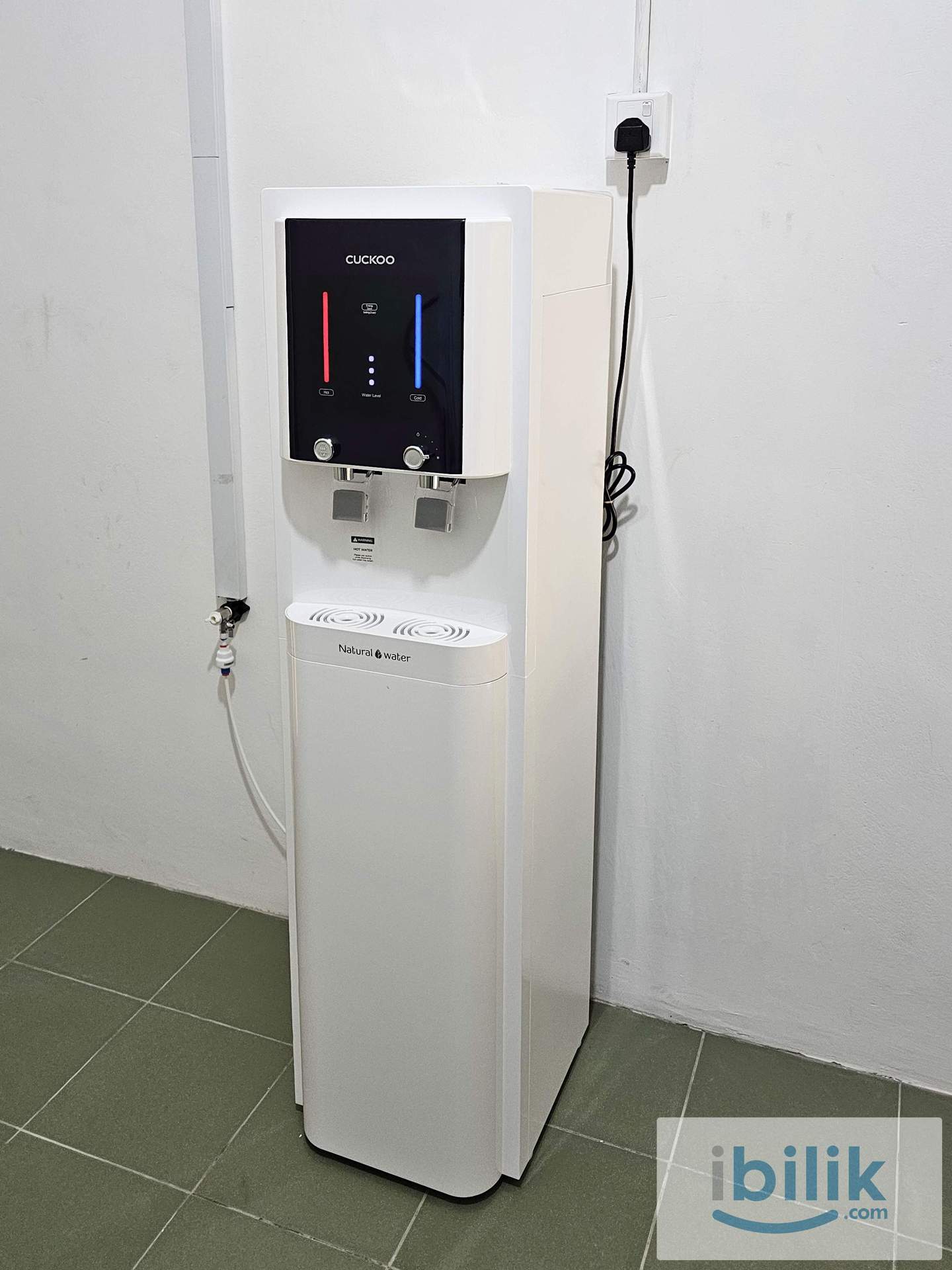 Room 421 shared bathroom near ICOM Square & Hock Lee Centre Kuching - Image 6