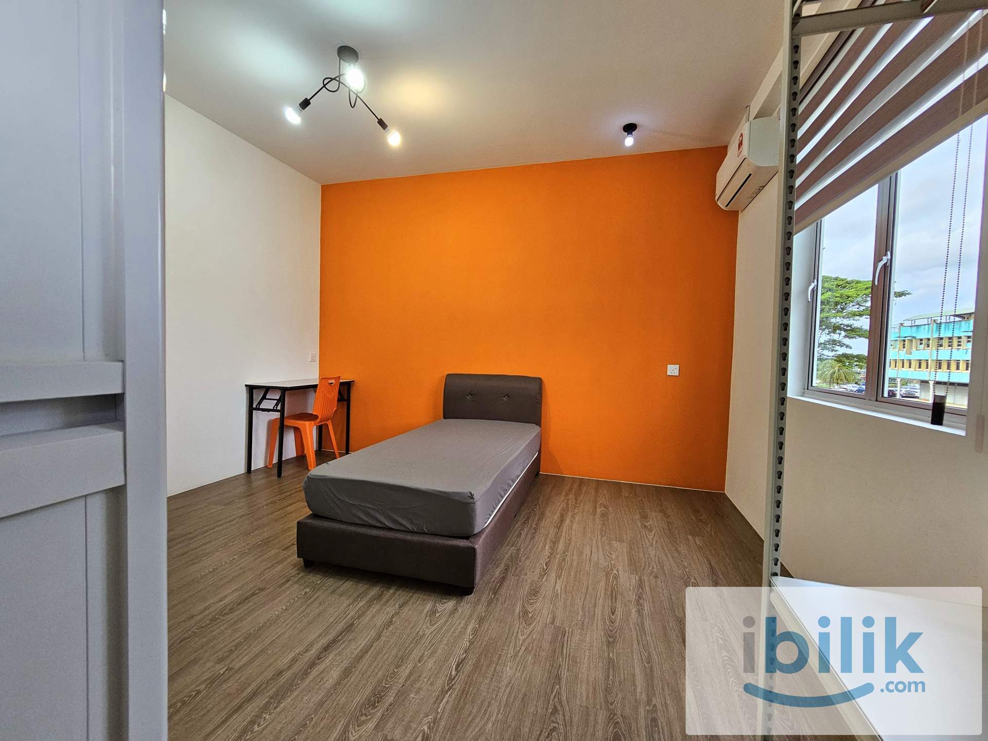 Newly Renovated Room 232C near ICOM Square, Hock Lee Centre Kuching - Image 7