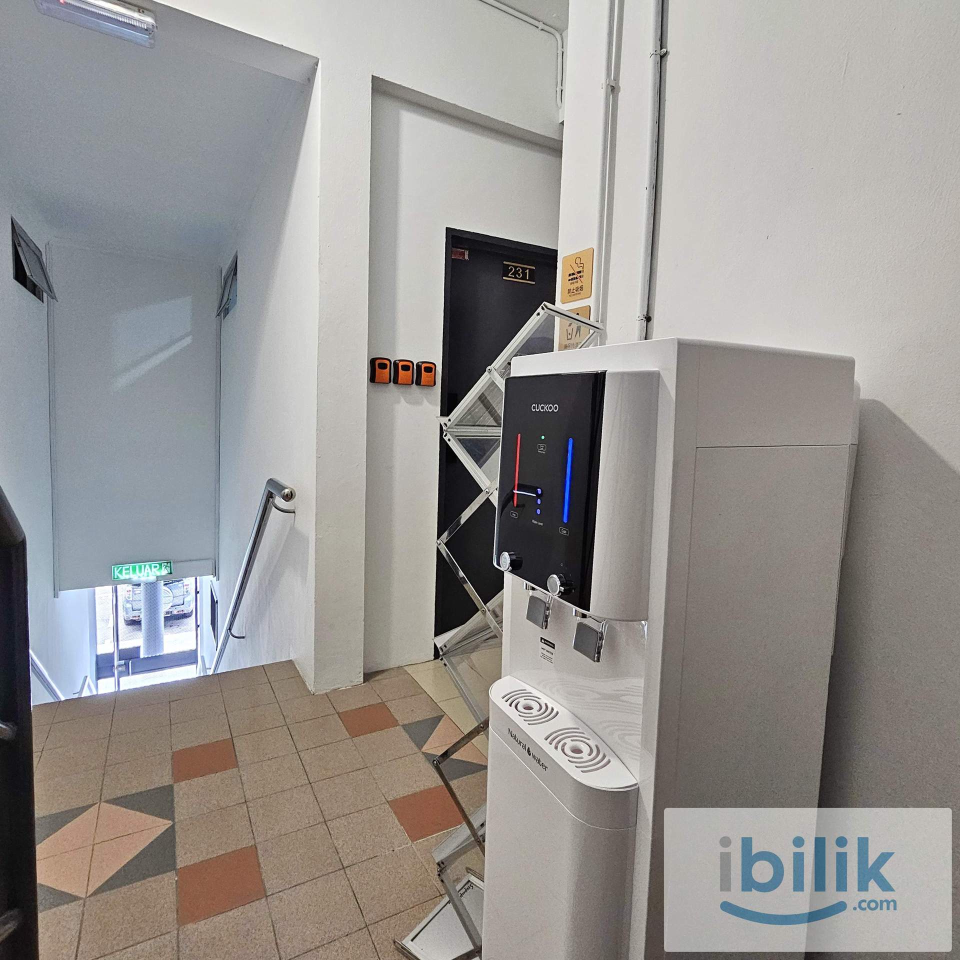 Newly Renovated Room 232C near ICOM Square, Hock Lee Centre Kuching - Image 8