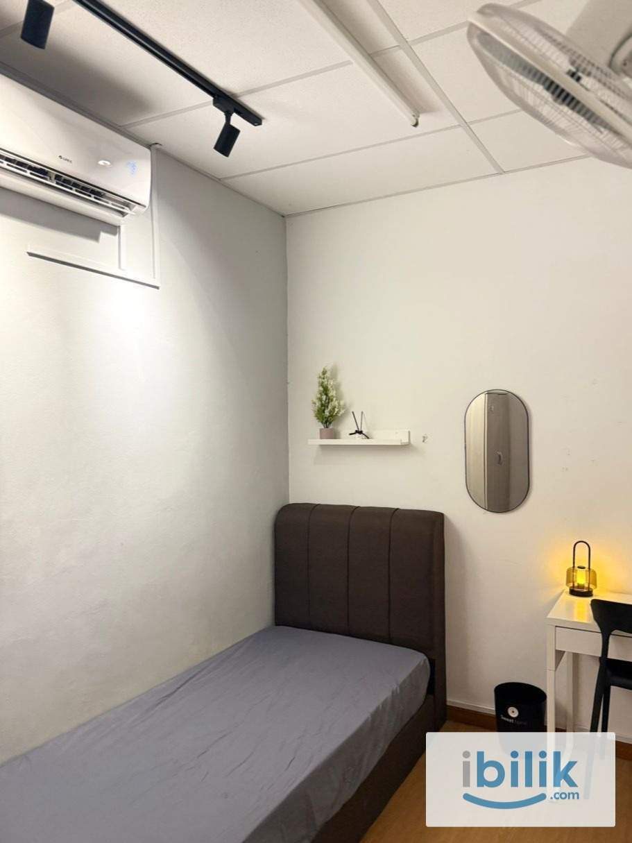 📍Bandar Sunway Room For Rent @ PJS 9 Landed House 🔥 Limited units available Now ✅ 🔥 Mixed Gender Unit ✅ 🔥 Female Unit ✅ - Image 1