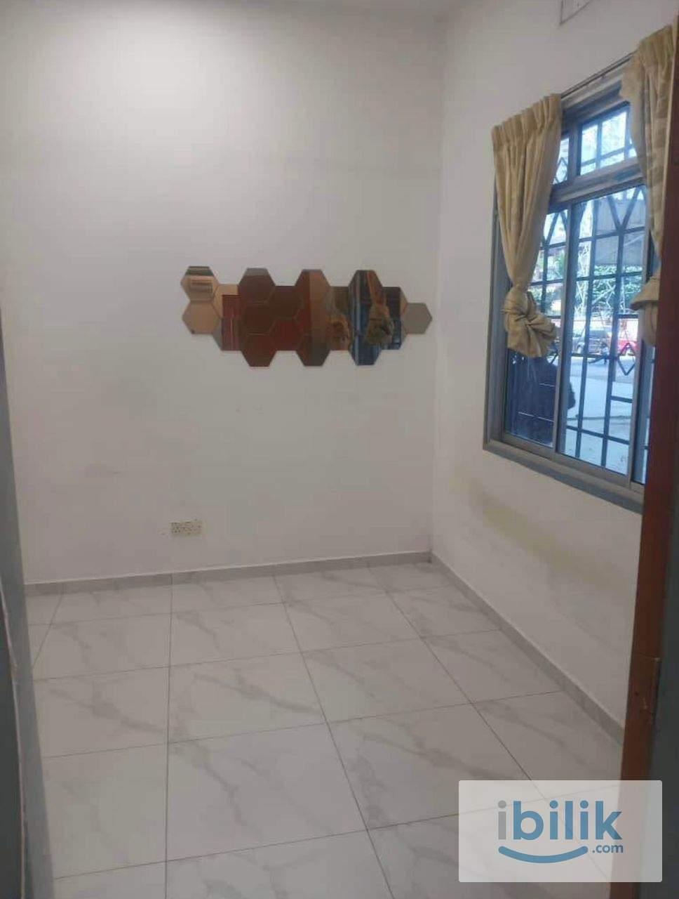 Ground Floor Mentari Court Blok G Facing Swimming Pool - Image 8
