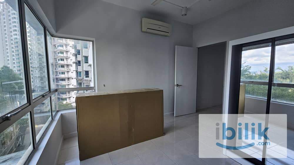 [FEMALE ONLY] Bedroom with HALAL ONLY kitchen [FREE WIFI & CLEANING]   - Image 1
