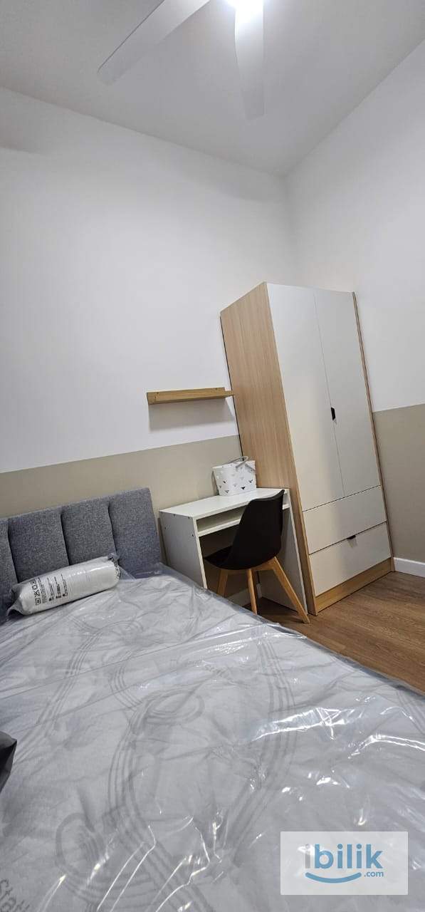 ⭐SKYLINE KL⭐FEMALE Fully Furnished Small Room For Rent -BESIDE LRT Pudu - Image 1