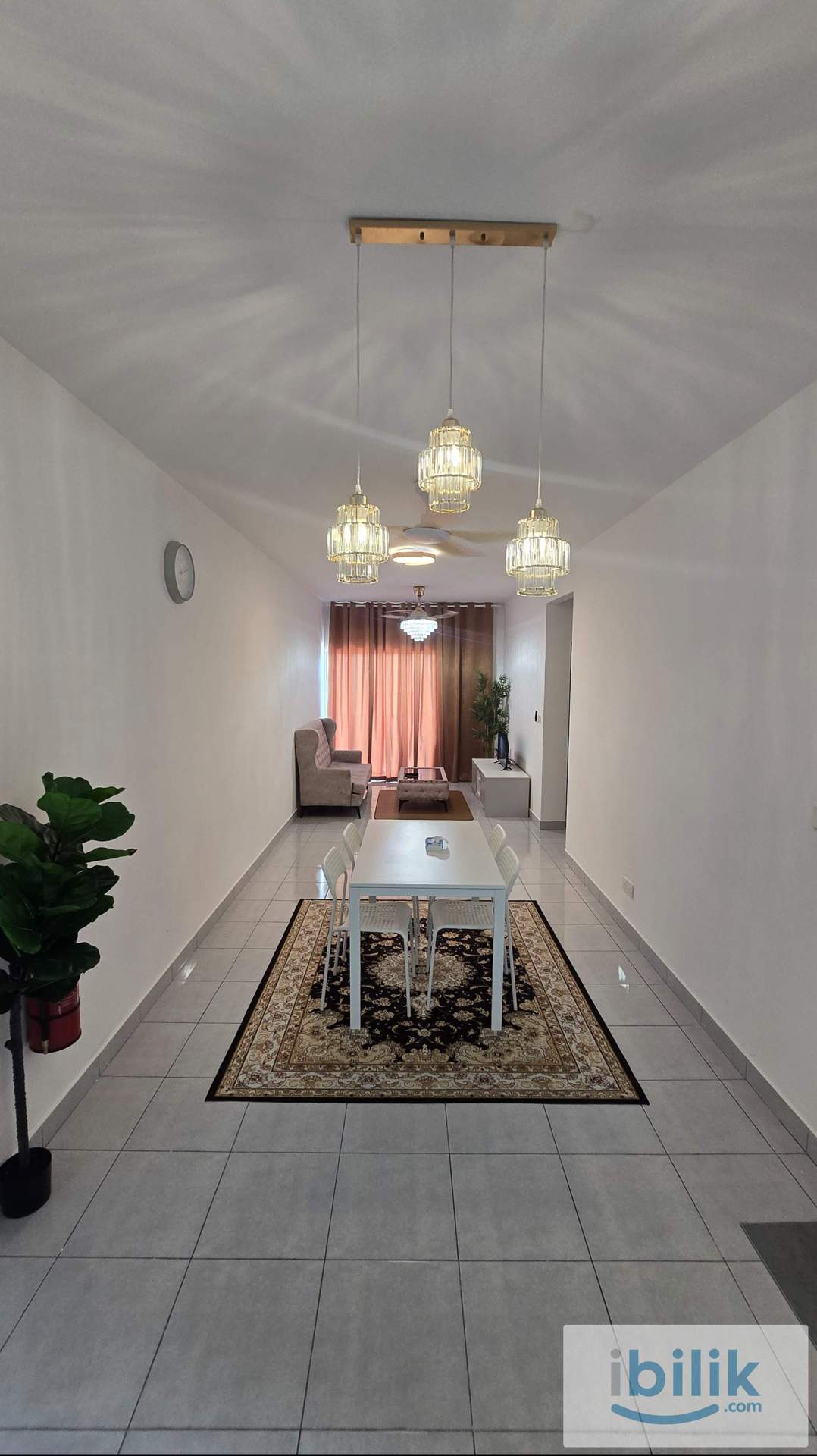 Standard Room | Queen Bed | Idaman BSP | Near MAHSA | BSP Puchong - Image 1