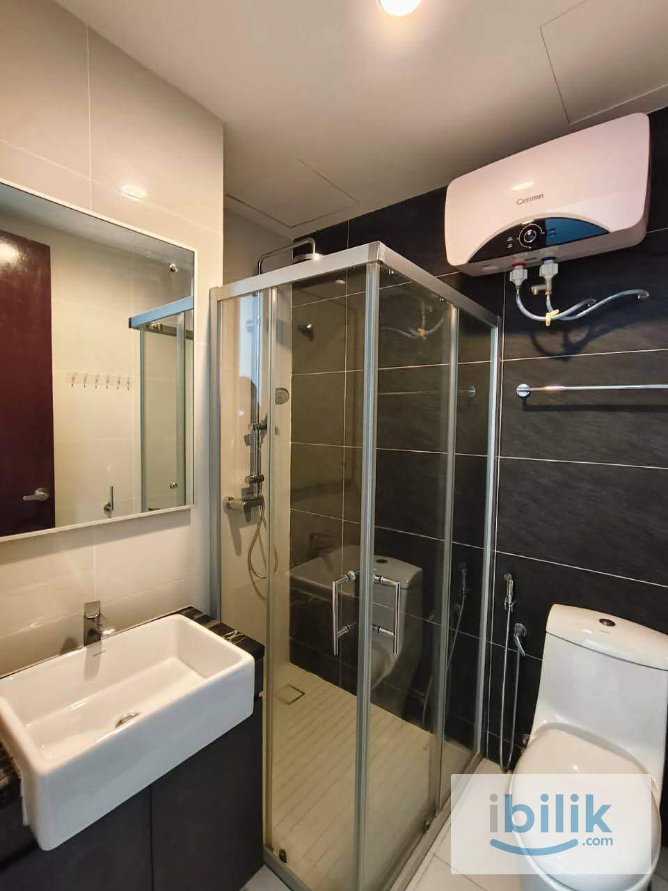 Master room - Image 8