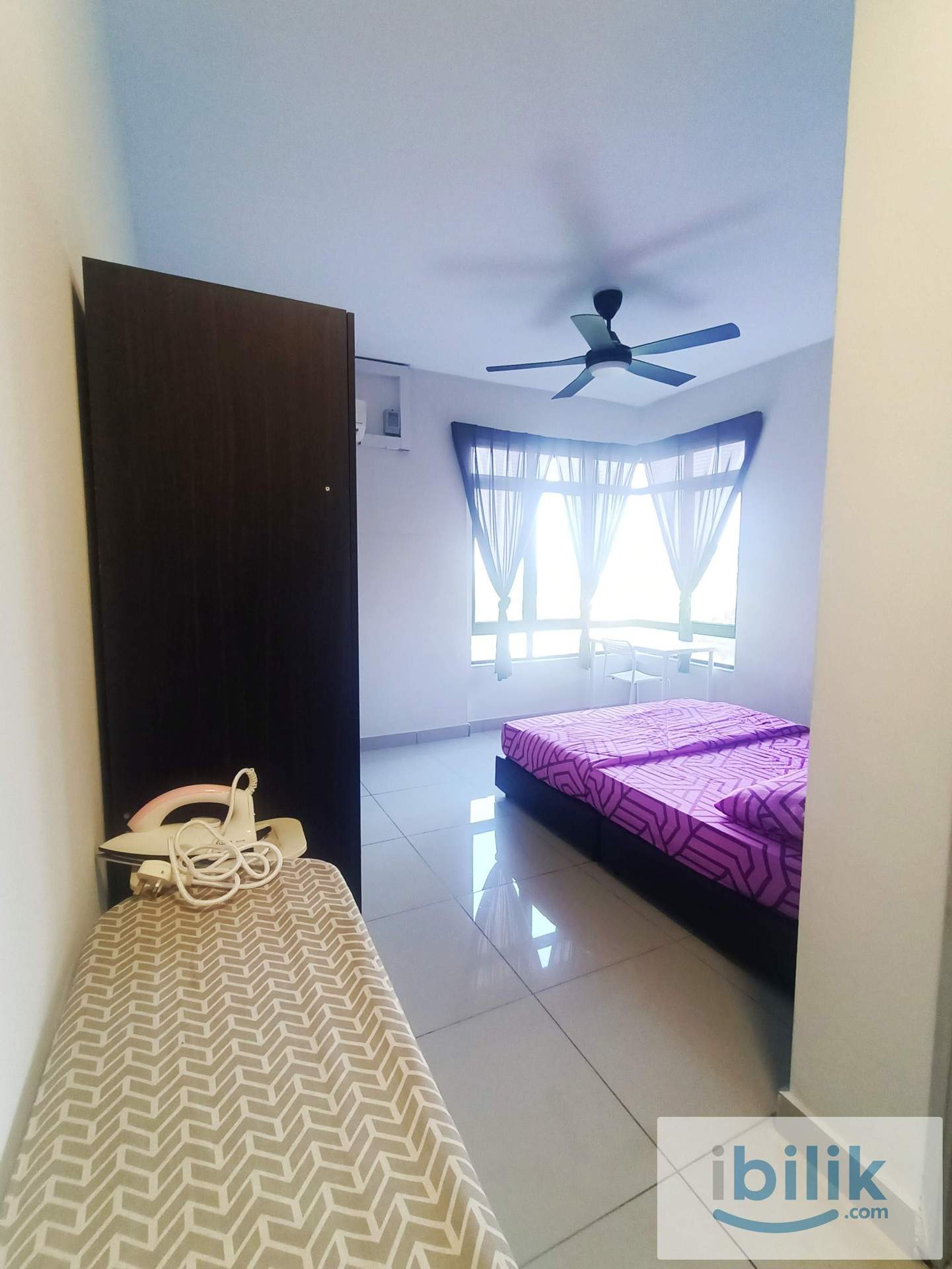 Spacious Master Room with Bill Included  - Image 1