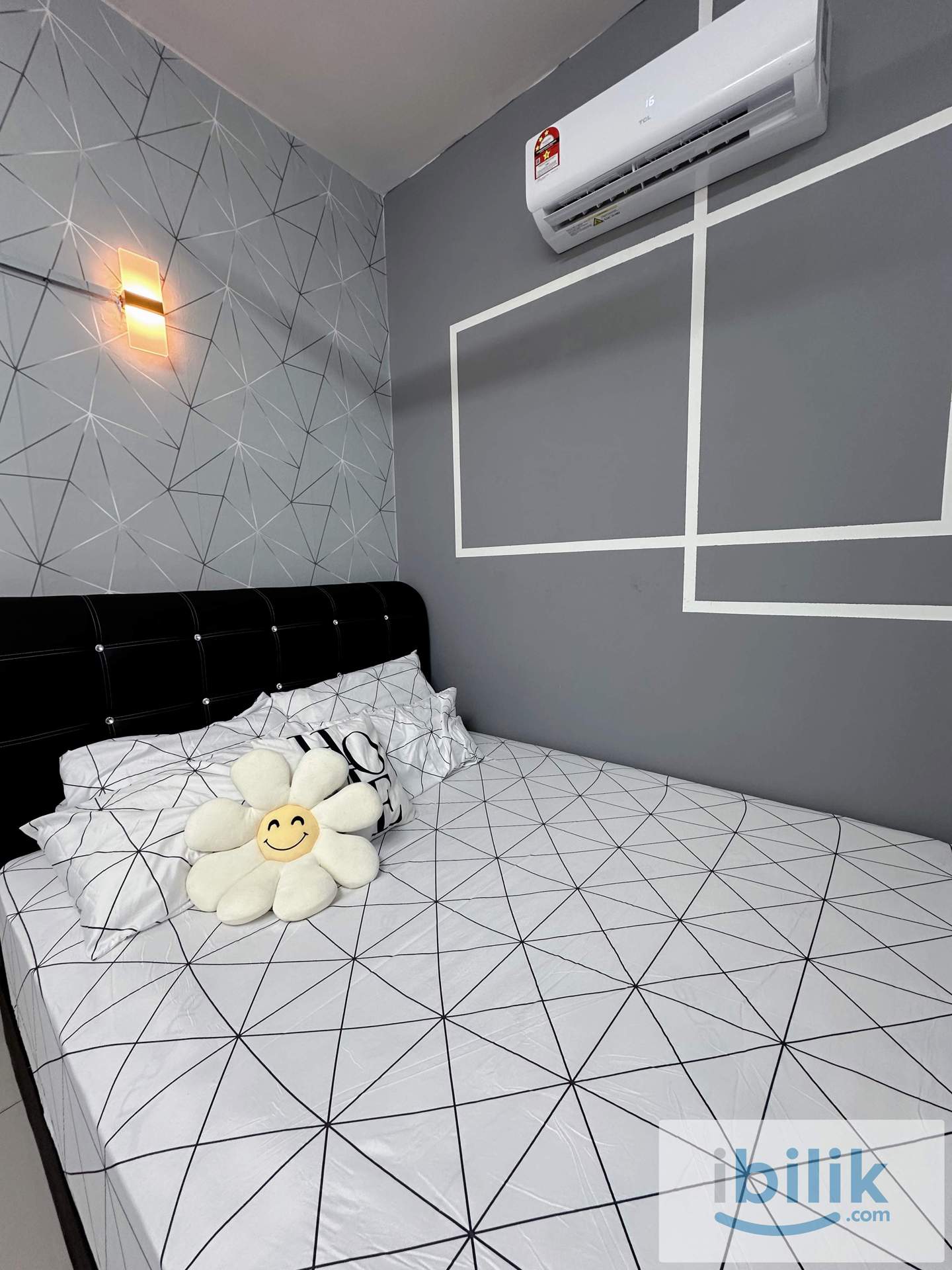 Middle and Balcony Room for Rent!!! Tepi MMU!!! - Image 3