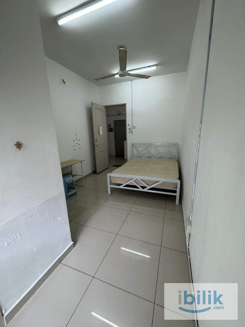 🏠✨ Middle Room for Rent at SS1 ✨🏠 - Image 1