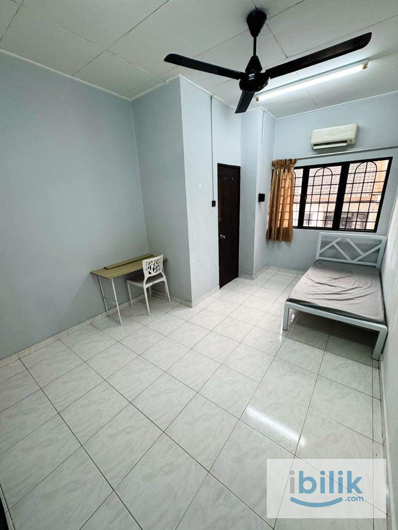 🏠✨ Single Room for Rent at SS1 ✨🏠 - Image 3